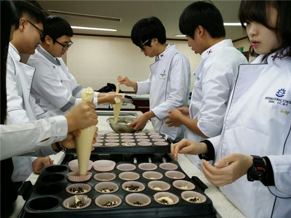 청주 용성중, 파티쉐 직업체험학습